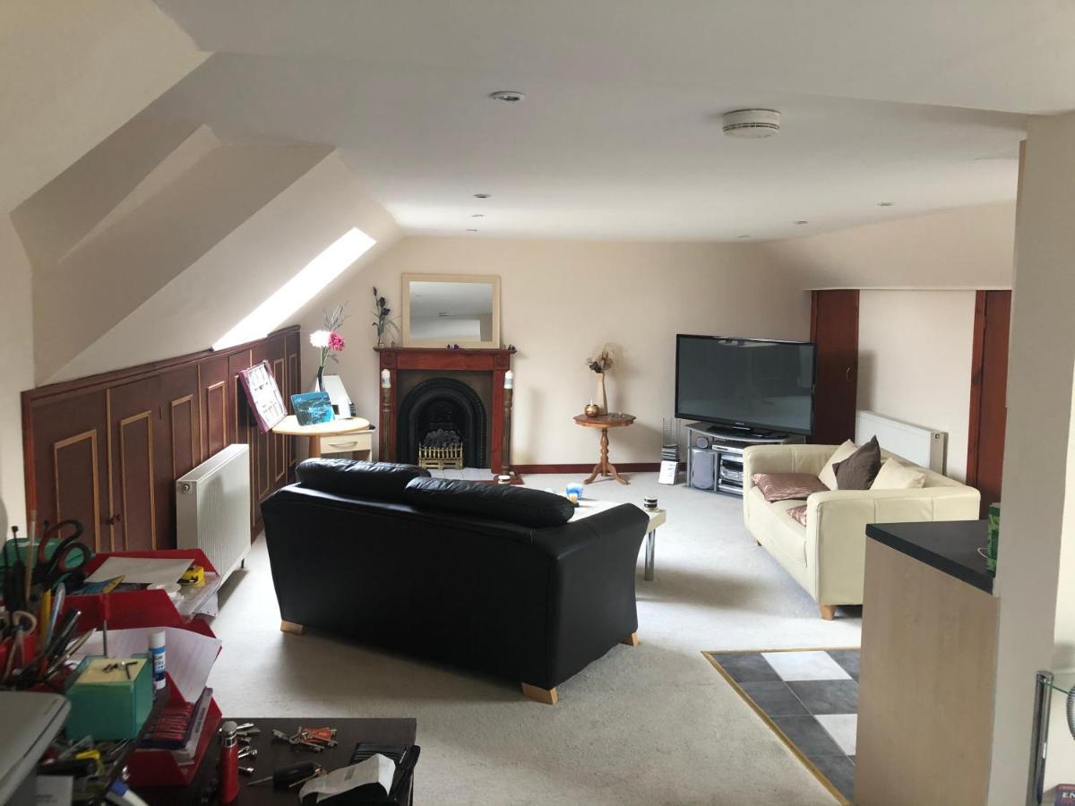 Executive Serviced Apartments 3 Форфар Экстерьер фото